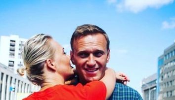 Iulia Navalnaya și-a luat rămas bun de la soțul ei: „Îți mulțumesc pentru cei 26 de ani de fericire absolută. Ne vom întâlni, fără îndoială. Te iubesc pentru totdeauna!”