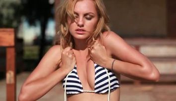 Alexandra Stan <span style=