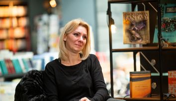 Șef sub acoperire, 10 octombrie 2024. Augustin Drăgan renunță la deghizare și o răsplătește pe Maria cu suma de 10.000 de lei și o mărire de salariu de 10%. Cum a reacționat angajata