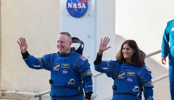 Viral pe TikTok. Cum au astronauții relații intime în spațiu. Butch Wilmore și Suni Williams vor fi blocați împreună pentru 6 luni, pe Stația Spațială Internațională