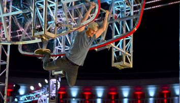 Peste 1000 de persoane s-au inscris la Ninja Warrior Romania! Tu ce mai astepti?