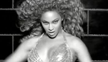 TOP 10 Cele mai sexy videoclipuri ale lui Beyonce! VIDEO GALERIE
