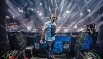 UNTOLD 2018. Cel mai tare DJ al lumii te învață să mixezi muzică din fotoliul tău de acasă