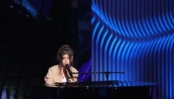 Francesca Sîrbu a trecut în etapa următoare cu 3 de DA. Raluka: “Vreau mai multă muzicalitate!”