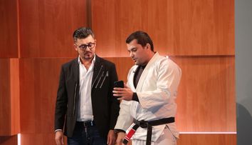 IMPERIUL LEILOR – ediția 4: Reflex, senzori pentru recuperare medicală în caz de accidentări