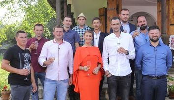 Gospodarii și fetele care încearcă să-i cucerească trec în această seară la un alt nivel