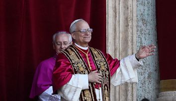 Papa Leon le-a dat un bonus angajaților de la Vatican. Câți  bani au primit cei peste 4000 de salariați