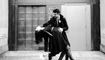 A depus actele de divorț după 7 ani de căsnicie și doi copii. Celebra artistă vrea să devină din nou o femeie liberă. Care este motivul despărțirii de tatăl copiilor?
