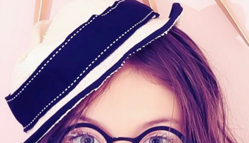 Noelle este de o frumusețe rară. Cum arată fiica adolescentă a lui Ingrid Vlasov