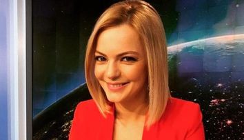 Lavinia Petrea, de la Știrile PRO TV, a devenit mama unei fetițe. Prima fotografie cu fiica sa e adorabilă