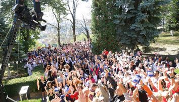 Numar record de clujeni la preselectiile “Romanii au talent”!