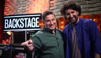 Schimbare de look pentru Pavel Bartos :). Vezi transformarea. Ne vedem de vineri la Romanii au Talent