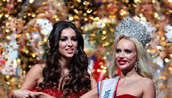 Cum ar fi ajuns controversata Natalya Oskar Miss Rusia. Ce rol a avut soțul ei miliardar în câștigarea titlului