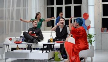 Începe Fest(in) pe bulevard, festivalul de teatru dedicat comediei bulevardiere