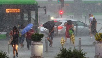 De ce ciclonul care s-a dezlănțuit în România se numește Barbara. Acesta a fost botezat, pe 5 octombrie 2025, de Servizio Meteorologico din Italia
