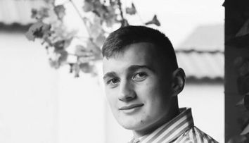 Alex, tânărul care și-a pierdut viața în accidentul din Gorj, a fost jefuit după moarte! Poliția a reușit să îi prindă pe cei trei hoți. Cum s-au justificat în fața autorităților