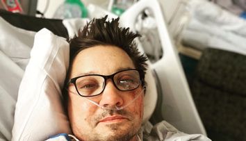 Prima imagine cu Jeremy Renner din spital, după accidentul grav suferit: “Sunt prea răvășit…”