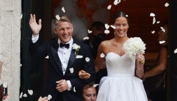 Ana Ivanovic si Bastian Schweinsteiger s-au casatorit in cadrul unei ceremonii luxoase. Sorana Cirstea, printre invitati 