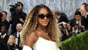 A sfidat regulile la doar 14 ani. Blue Ivy Carter a stârnit controverse la Met Gala 2026