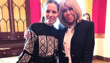 Mirabela Grădinaru, definiția eleganței cu ținute create de designeri români, în cadrul vizitei de la Washington