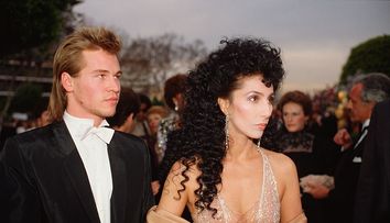 Cher a dezvăluit motivul pentru care regretatul Val Kilmer nu-i spunea niciodată pe nume. Ce porecle bizare foloseau cei doi pe vremea când formau cel mai vânat cuplu de la Hollywood