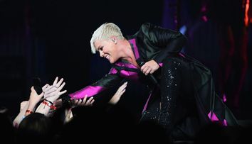 Secretele din spatele noului videoclip lansat de Pink