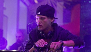Ultimele cuvinte ale DJ-ului Avicii. Ce a scris artistul în jurnal înainte de a se sinucide