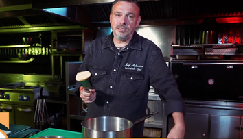 Uimitor ce poți face dintr-un cartof! Și e foarte simplu! Două rețete savuroase de sezon, marca Chef Iosif Ștefănescu