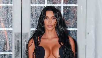 Kim Kardashian a participat la cea mai complicată sedință foto: 