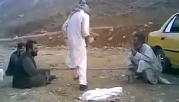 FUNNY - Uite cum se distreaza arabii! SUPER VIDEO