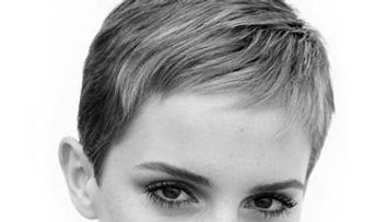 Emma Watson si-a taiat pletele! Iti place noul ei look?