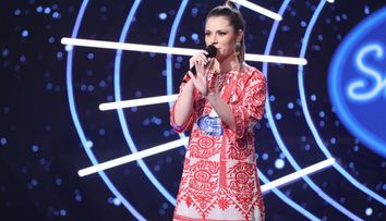 Adriana Onceanu i-a hipnotizat pe jurați cu frumusețea ei. Raluka: 