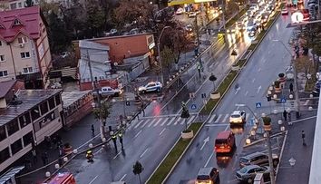 Accident mortal în București! O femeie de 52 de ani a fost lovită pe trecerea de pietoni. Imagini șocante