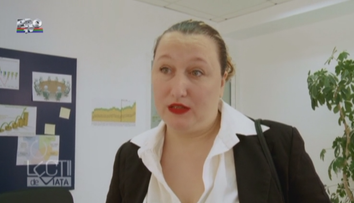 Nu a fost niciodata o femeie atragatoare, dar si-a intalnit marea dragoste cand se astepta mai putin. Cum arata sotul ei