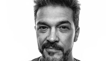 Adrian Despot, dezvăluiri sincere: „Scena-mi oferă posibilitatea să fac toate nebuniile care-mi trec prin cap”