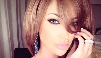 Majoritatea femeilor isi doresc sa scape de acest look. Schimbarea cu care Bianca Dragusanu a uimit in urma cu putin timp