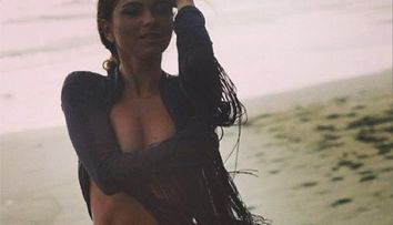 Fotografia in care Inna si-a pierdut bluza. Mii de fani s-au bucurat sa o vada asa