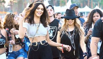 Si-au etalat picioarele interminabile in tinute sexy. Kendall Jenner si Fergie au atras toate privirile