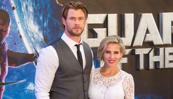 El e cel mai sexy barbat din lume, dar sotia? Cum arata partenera lui Chris Hemsworth si cei trei copii