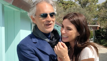 Catrinel Menghia îl ajută pe Andrea Bocelli să strângă bani în cadrul celei mai mari gale caritabile din Italia