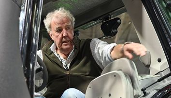 Jeremy Clarkson, diagnosticat cu o formă agresivă de cancer. Momentul sfâșietor surprins în în fața camerelor de filmat: „Dacă tratamentul nu funcționează, nu ne vom mai vedea”