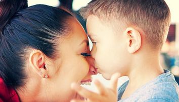 Portretul de familie care a strans peste 200 000 de like-uri in timp record. Ce imagine a publicat Andra