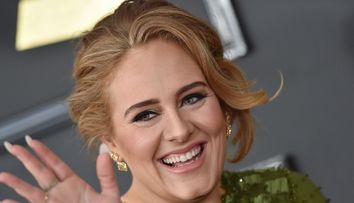 Deși este în pauză muzicală, Adele câștigă 41.000 de lire sterline pe zi. Ce avere are acum