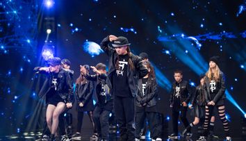 Românii au talent, 3 mai 2024. Trupa Trouble Legacy a făcut show pe scena talentelor, cu momentul lor de dans, plin de energie