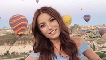 VIDEO Elena Gheorghe, vară plină de surprize