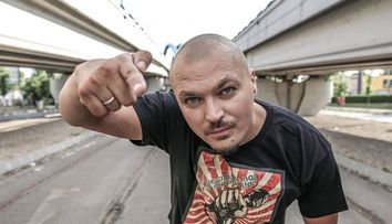 EXCLUSIV Interviu cu Puya. De ce le-a făcut canal de YouTube fetelor lui 