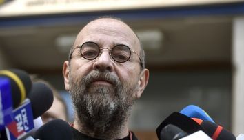 Cristian Popescu Piedone, în mijlocul unui scandal, după ce a vorbit pe un ton nepotrivit cu o gravidă în vârstă de 15 ani
