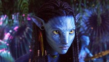 Zoe Saldana: <span style=