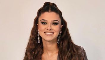 Theo Rose a împlinit 26 de ani! Cum au felicitat-o cei dragi și colegii din showbiz