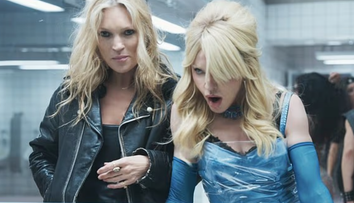 “Când nu credeam că poate fi mai vulgară...  Disperată și greu de privit!” Madonna șochează la 67 de ani: scena controversată din noul videoclip care i-a dezgustat pe fani